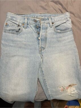 Levi's Light Blue Straight Leg Women's Jeans with Floral Patch